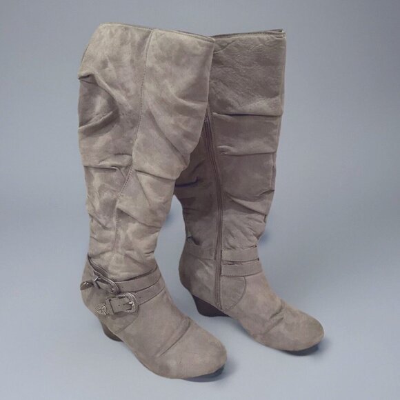 SO Grey Suede Knee High Boots Womens Size 9 - Picture 1 of 8